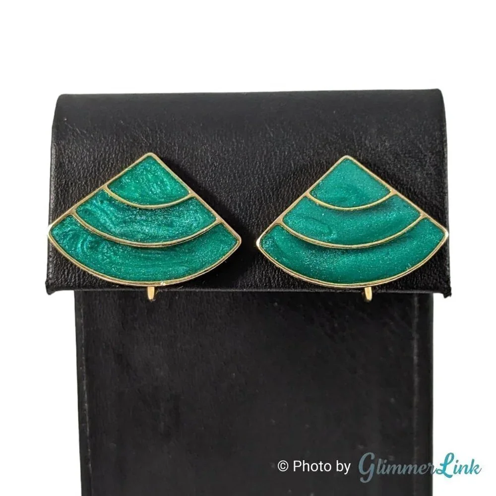 Vintage 1980s Green Enamel Striped Triangle Gold Tone Clip On Earrings